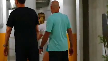 Sharapova antes del partido viejitas cojiendo rico