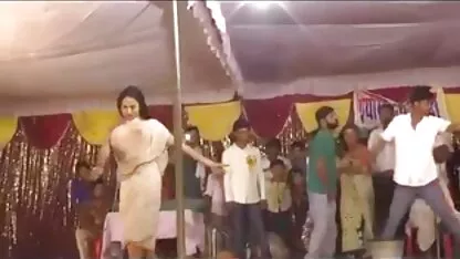 Desnudo mojado baile maduras lesbianas peludas