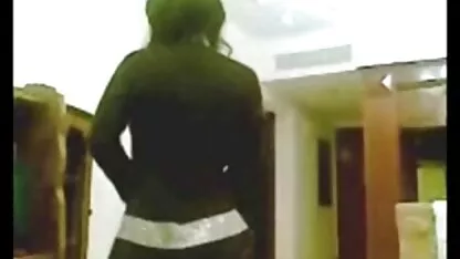 Muy sexy árabe paki desnudo dancer sexo anal incesto