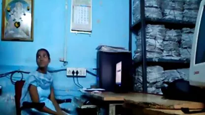 Sexo en la oficina peruanas videos xxx