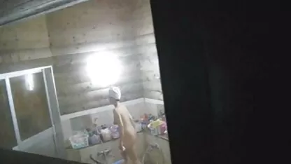 Spycam Japonés ducha cogiendo lesbianas