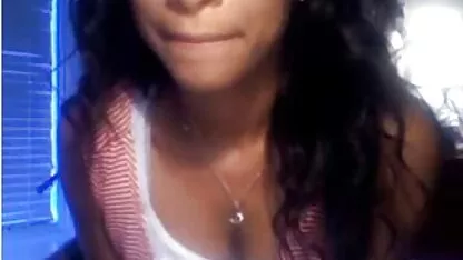 Hermosa negro adolescente juega conmigo en cámara web argumentadas xxx