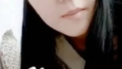 Linda chica coreana mostrar su coño caliente 06 incesto familiar japones