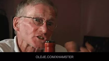 Gran Polla talentoso abuelo folla duro una chica adolescente xxx con la mama de mi mejor amigo