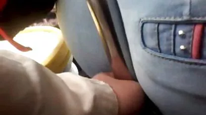 Tocar un culo jugoso en Da autobús, infiernos sí! mexicanas cojidas borrachas
