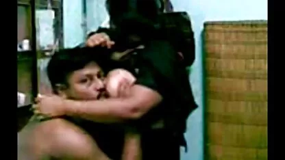 Gujju tío chupa grandes tetas chut mostrar VDO señoras mexicanas cogiendo