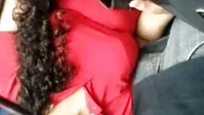 Ella consiguió rondándola sus tetas - parte 1 lesbianas mojadas