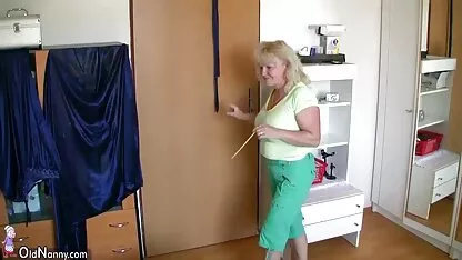 Oldnanny regordete maduro con viejo maduro es jugando con coño tetonas videos caseros