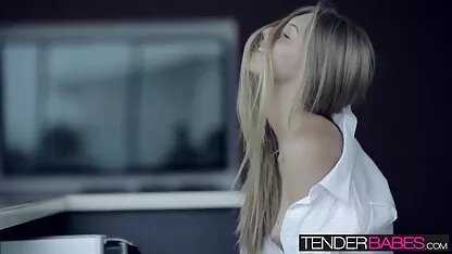 Perfecto pareja teniendo caliente apasionado sexo culioneros porn hub