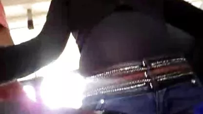 A tientas coño con el codo en el autobús videos de sexso caliente