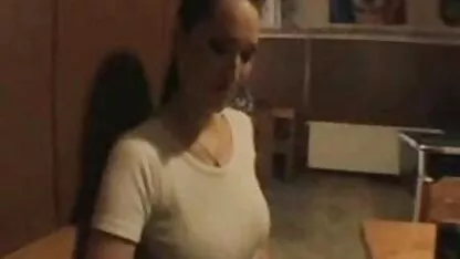 Joven alemán adolescente en público amater videos xxx