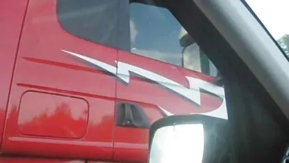 Artie obtiene pulgares arriba parpadeando su coño en el camionero peliculas ponos mexicanas