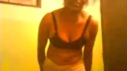 Lanka quien sabe que ella videos caseros de señoras follando