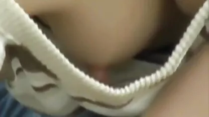 Asiático niñas teniendo su pezones fuera para la downblouse videos lesbianas venezolanas